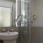 Mercure Opera Lafayette Otel 4*