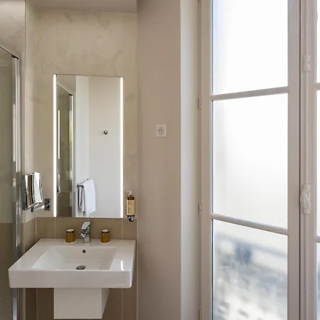 Mercure Opera Lafayette Otel 4*