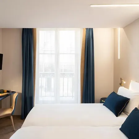 Mercure Opera Lafayette 4*