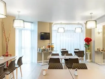 Mercure Opera Lafayette Parigi