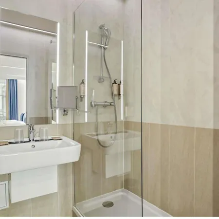 Mercure Opera Lafayette