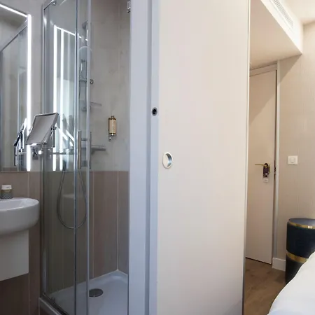 Hotel Mercure Opera Lafayette 4*