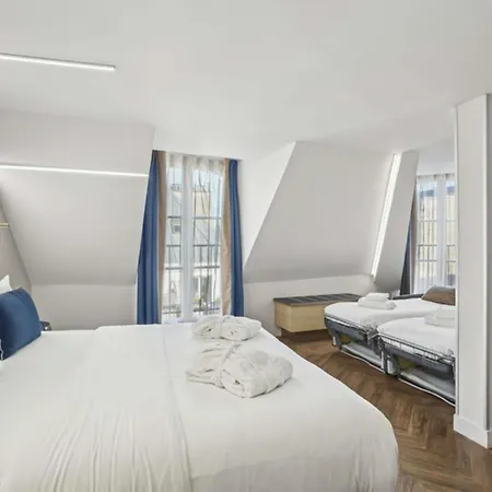 Mercure Opera Lafayette 4*