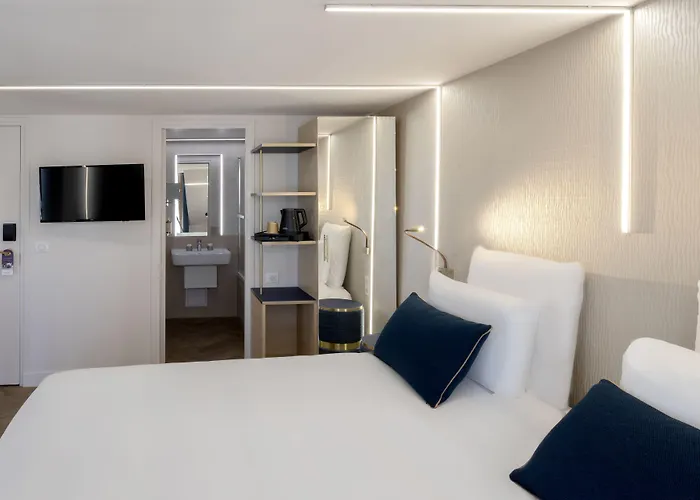 Hotel Mercure Opera Lafayette 4*