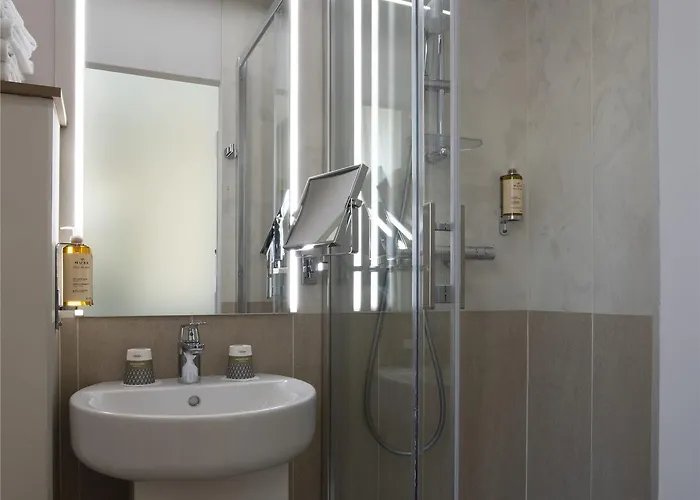 Mercure Opera Lafayette מלון 4*