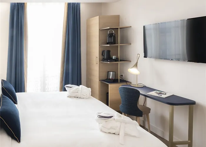 Mercure Opera Lafayette מלון